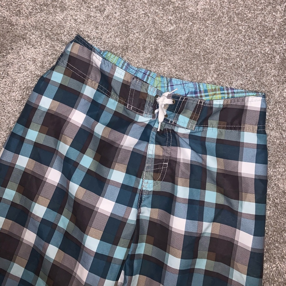 H&M Boys Plaid Swim Trunks size 12-14Y - Picture 3 of 5